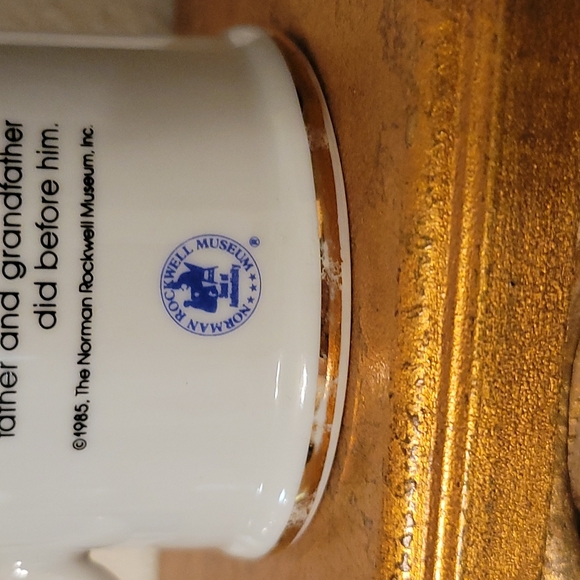 Norman Rockwell mug. - Picture 4 of 7
